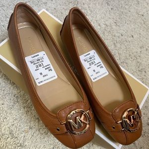 Brand new in box Michael Kor flats